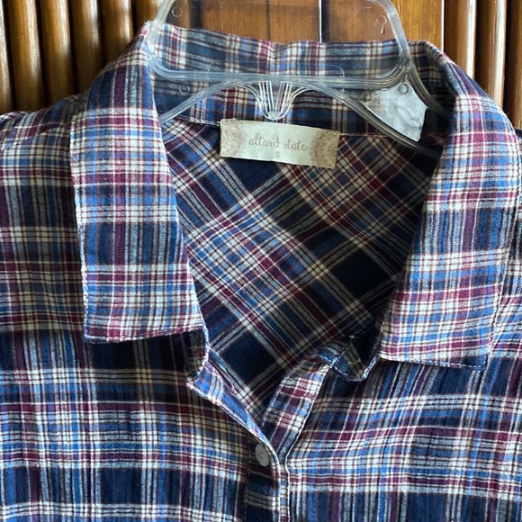 Altar’d State Women’s Shirt - Picture 3 of 12